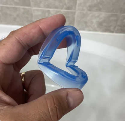 SnoreLess - Embout buccal anti-ronflement médical, discret et confortable